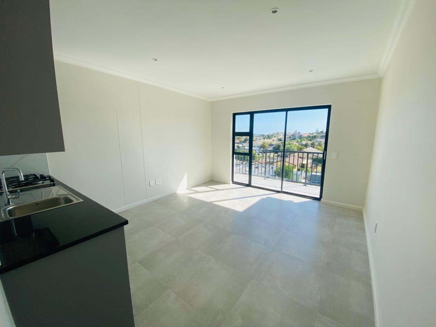 1 Bedroom Property for Sale in Table View Western Cape